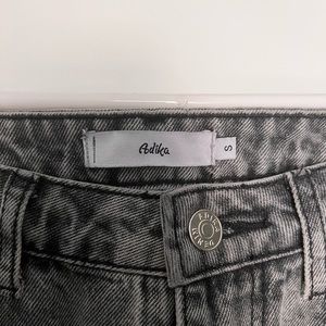 Cute trendy black jeans